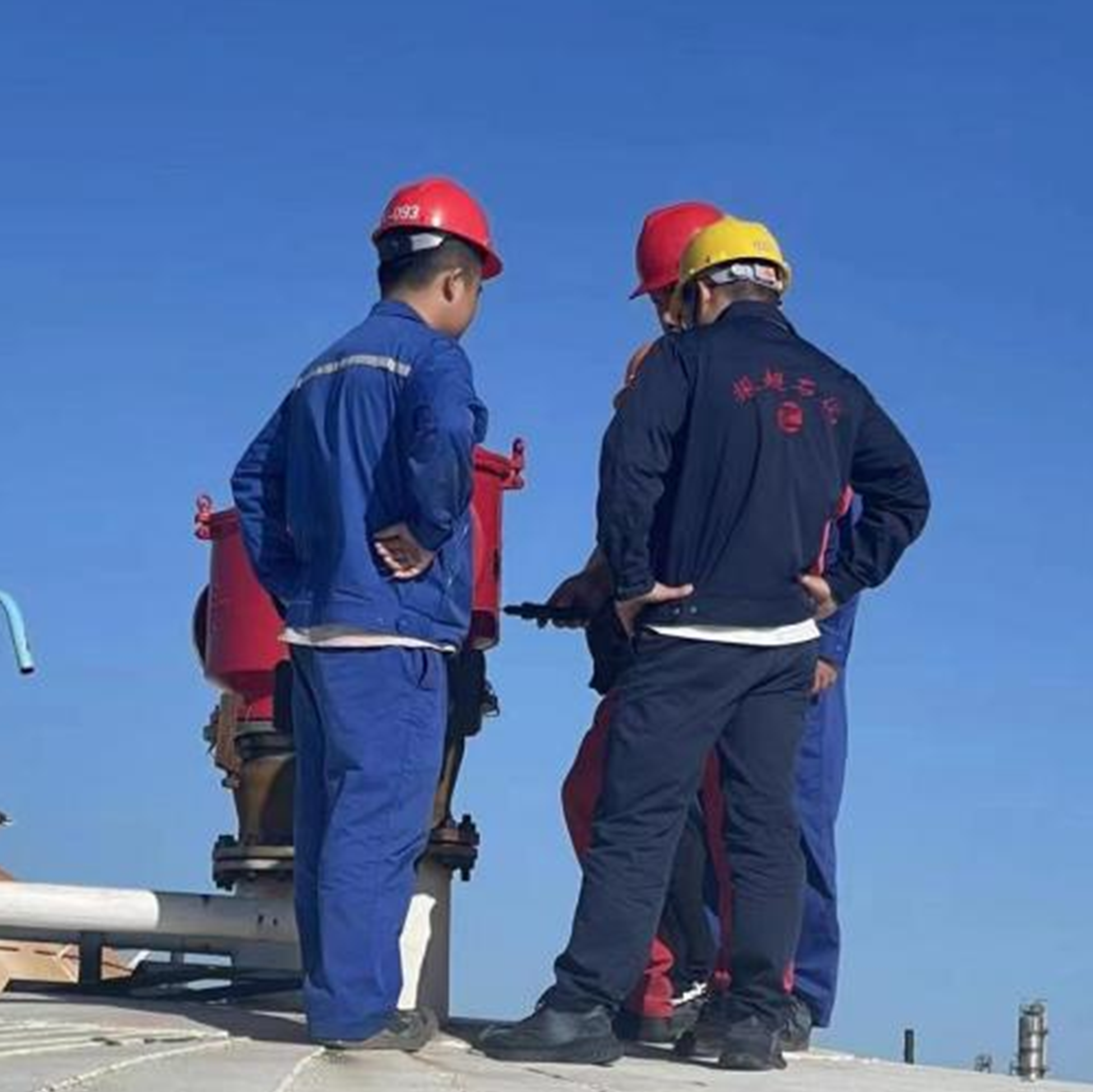 阻火呼吸阀在迪拜应用的现场照片